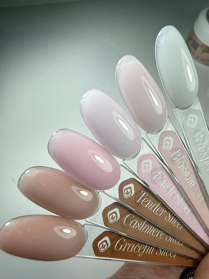 �� ���� ����� ������ ���� ���� Liquid Builder Gel- whisper  